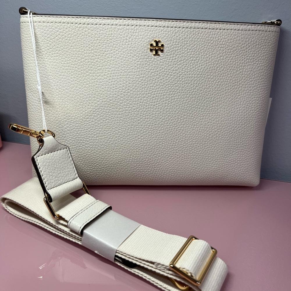 NWT Tory Burch Swingpack BLAKE
new ivory 🤍